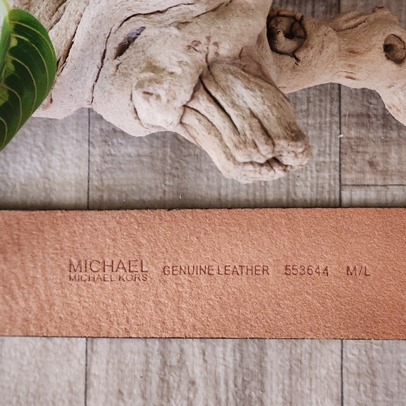 Michael Michael Kors Double Brass Ring Brown Leather Belt w/Decorative Stitching - Picture 14 of 15